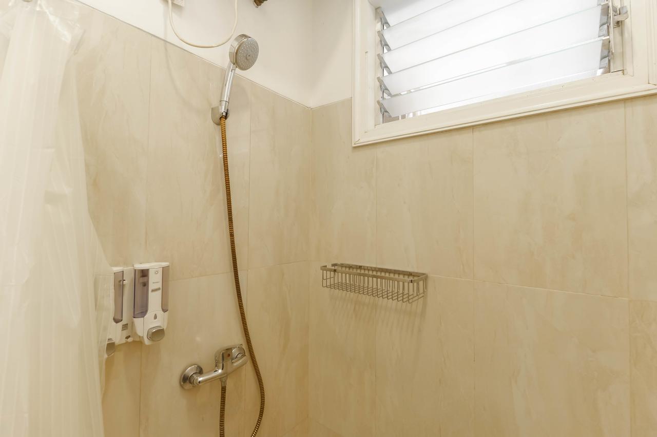 Reddoorz Plus @ Tendean Yakarta Exterior foto